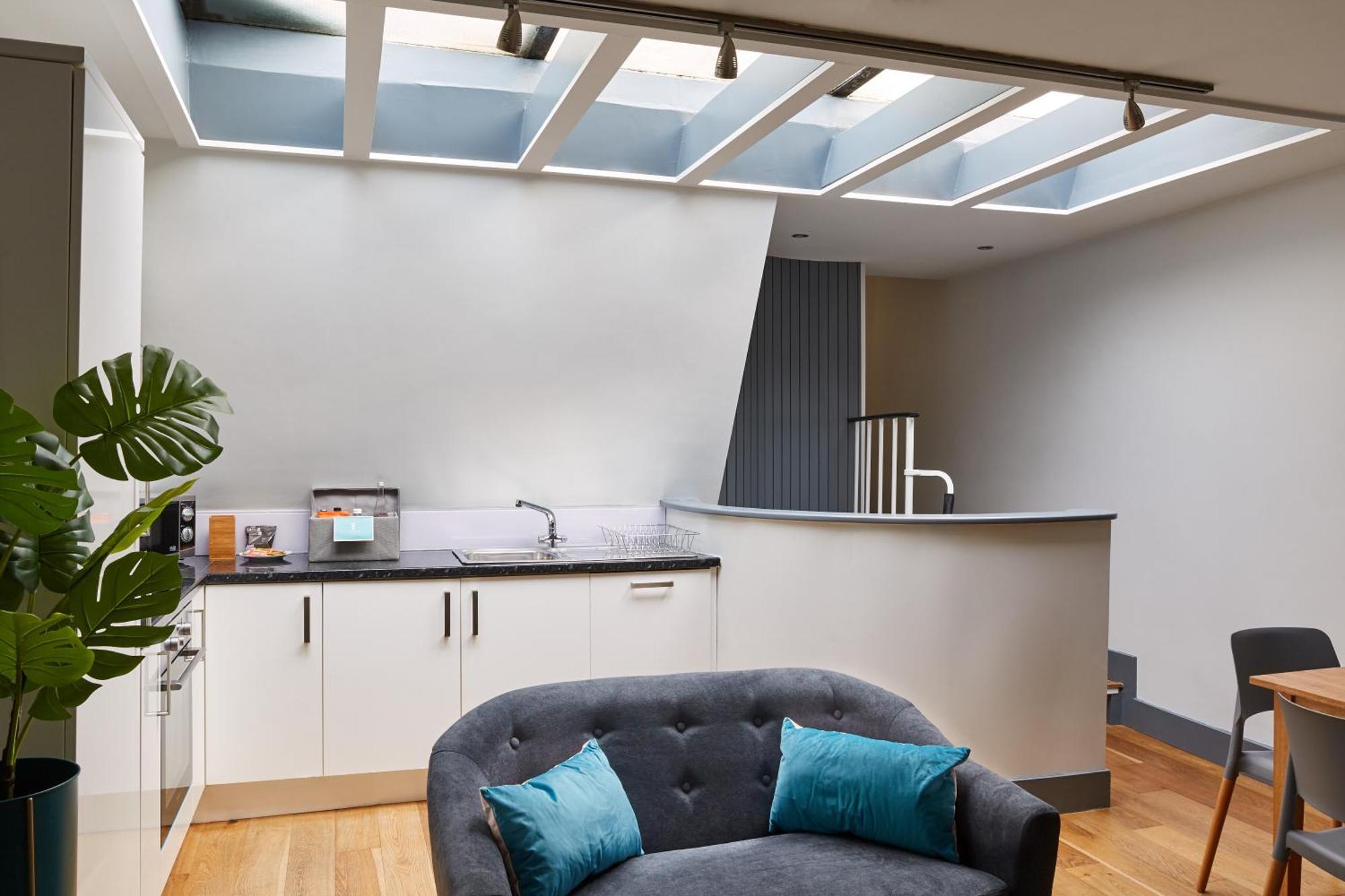 Holborn By Viridian Apartments Londen Buitenkant foto